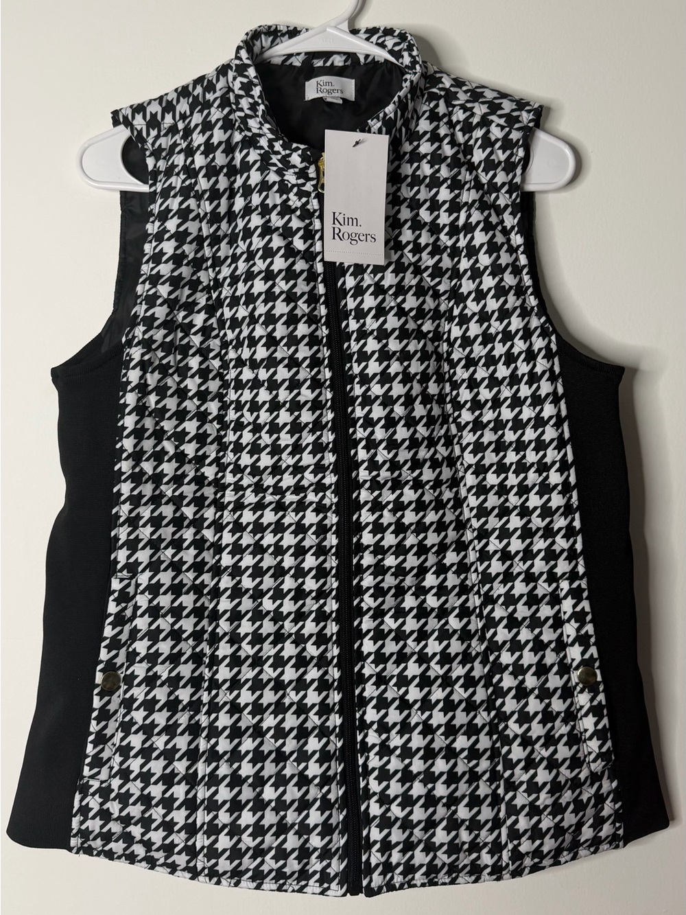 Kim Rogers Black and White Houndstooth Quilted Vest